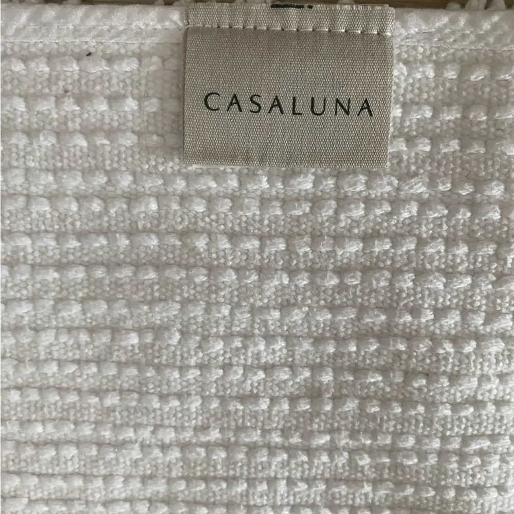 Casaluna Textured White Bath Mat 21x32” Rug